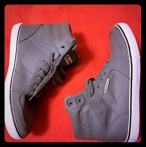 Grey Airwalk HighTop Shoes
